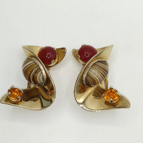 Vintage Gold Tone Twist Clip-On Earrings with Onyx, Carnelian, and Citrine Stone - Picture 11 of 11